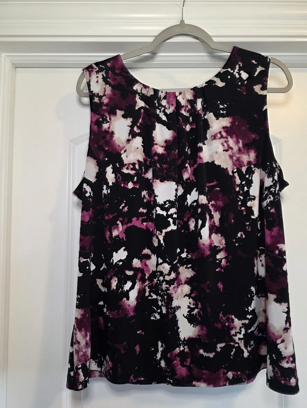 Calvin Klein Abstract Print Cami – Size 1X - Picture 5 of 9
